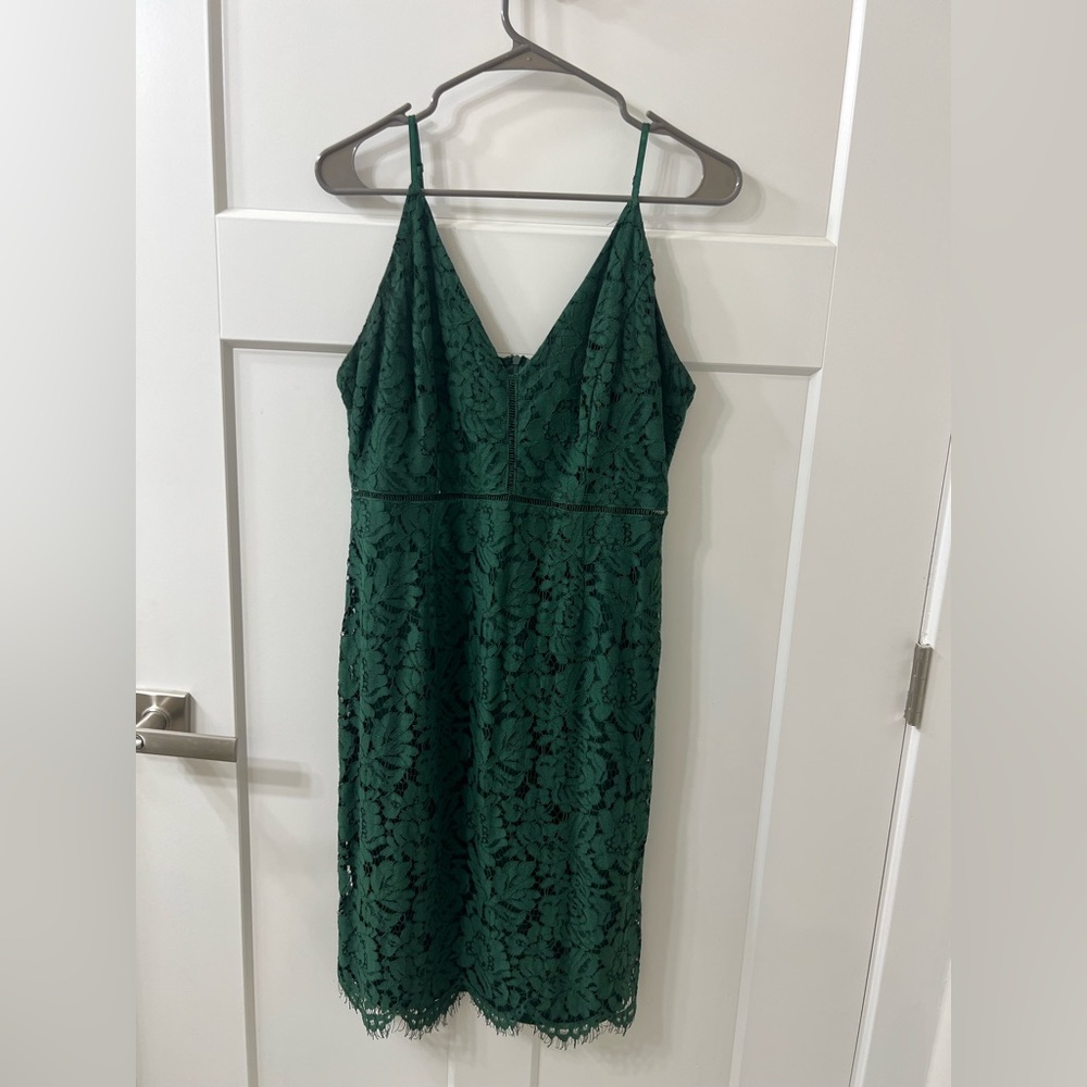 ASTR Deep Green Lace Midi Dress